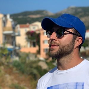 Meet your Posher, Ilya